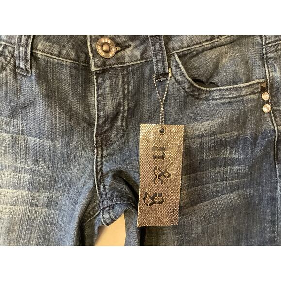 H & G Women's Size 7 Rhinestone Embellished Blue Jeans - Style 11778 - NWT 682 - Picture 5 of 13